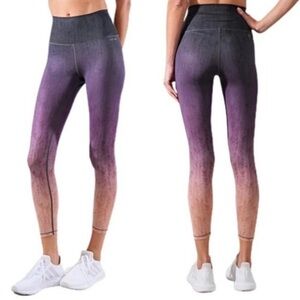 AR-33 Alpha High Waist Purple Blush Ombré Chevron